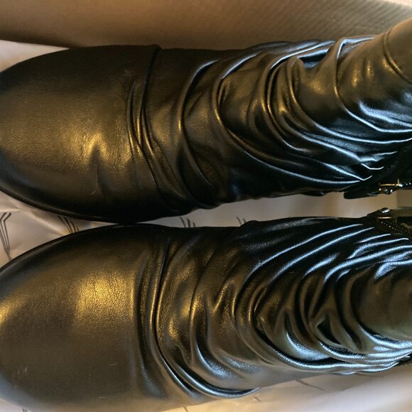 Dansko black slouchy ankle booties - Picture 1 of 16